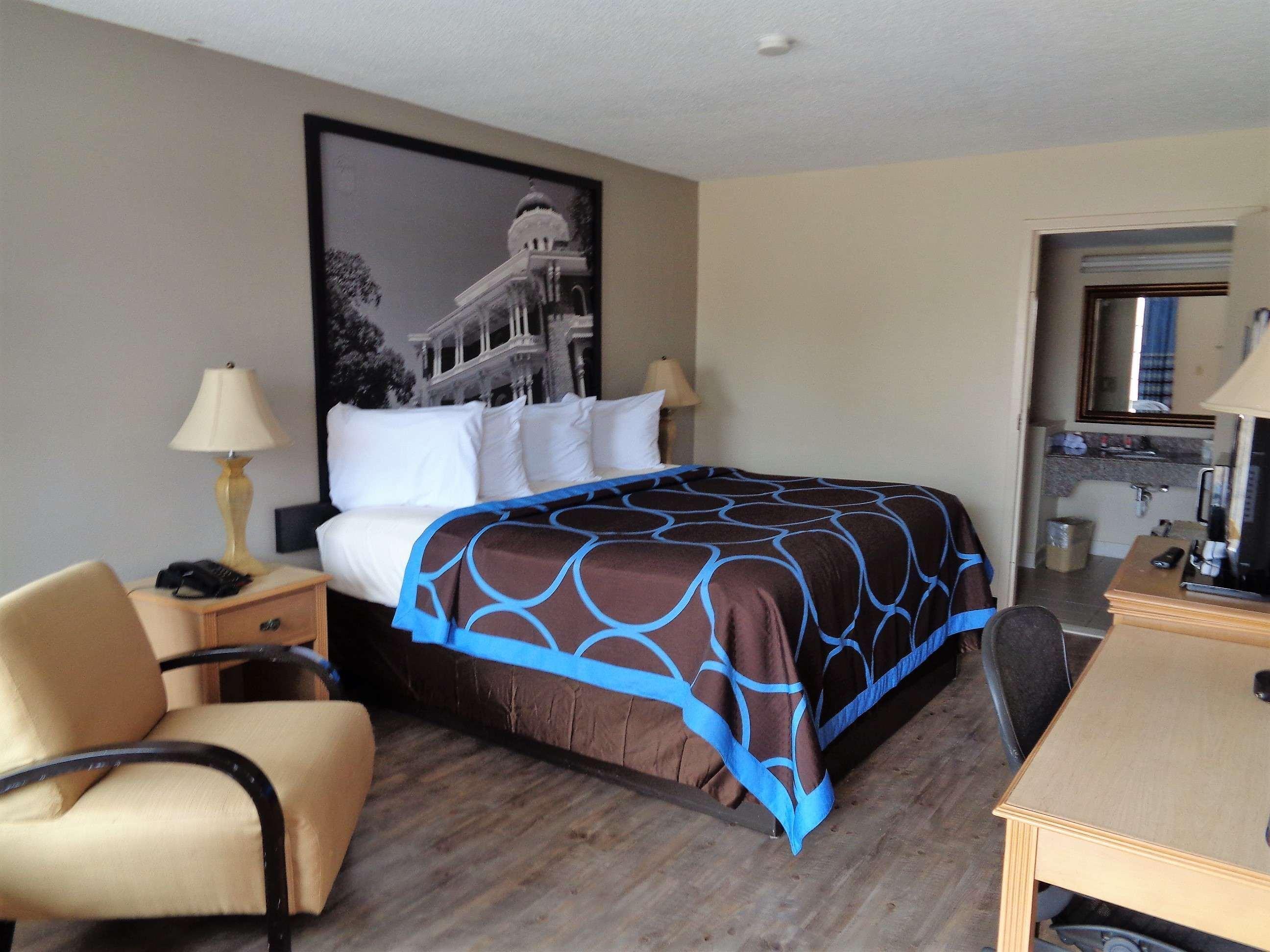 Motel Super 8 By Wyndham Gulfport Biloxi Airport Extérieur photo