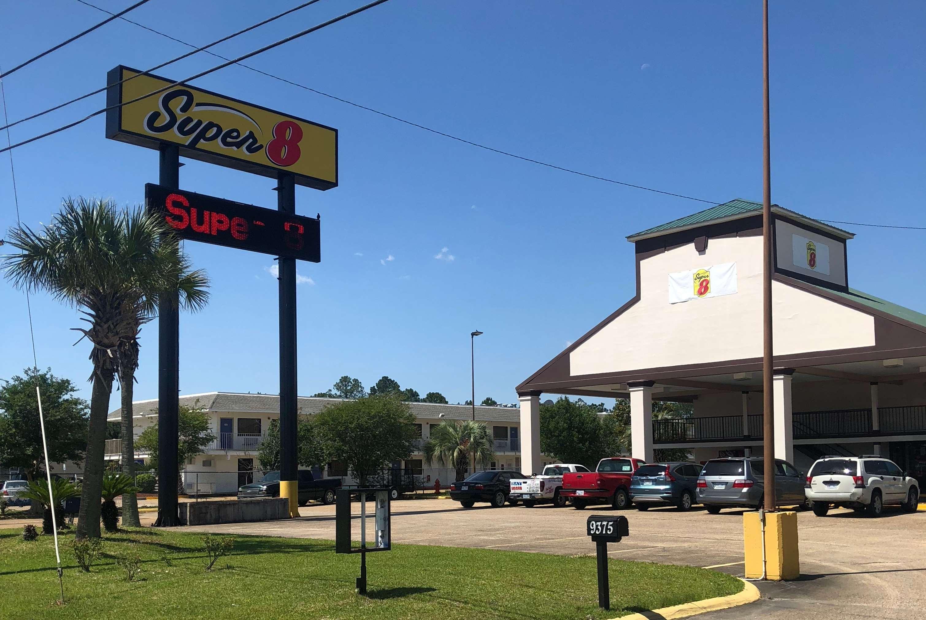 Motel Super 8 By Wyndham Gulfport Biloxi Airport Extérieur photo
