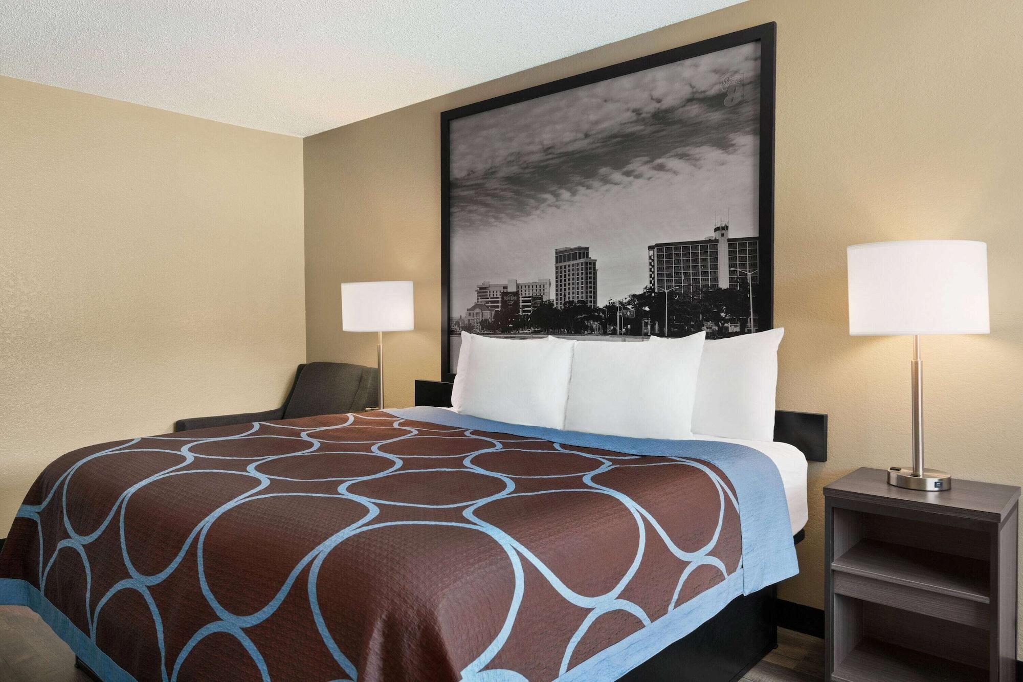 Motel Super 8 By Wyndham Gulfport Biloxi Airport Extérieur photo