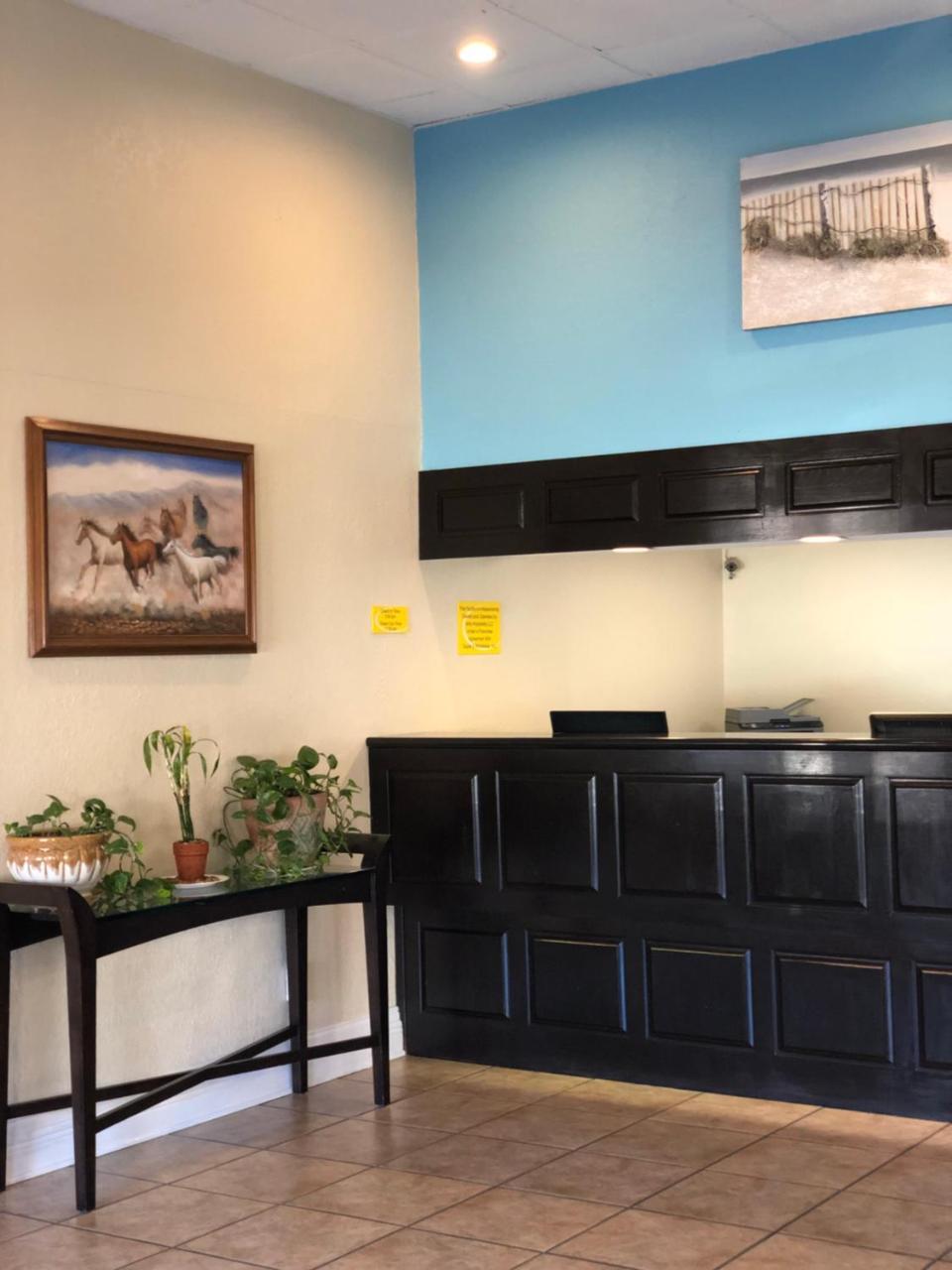 Motel Super 8 By Wyndham Gulfport Biloxi Airport Extérieur photo